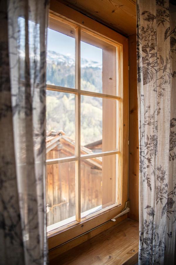 Casa Pasch - Boutique Bed&Breakfast Sumvitg Exterior foto
